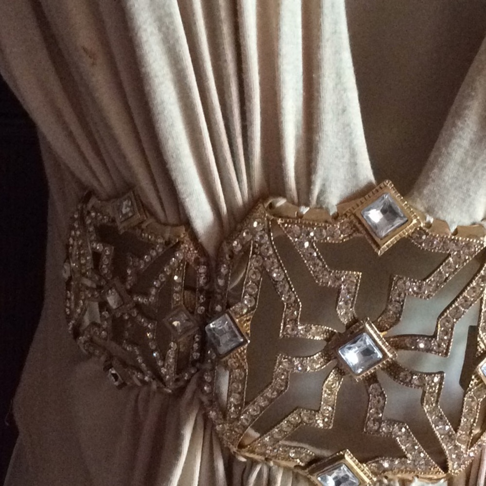 ππ Jagger Embellished Rhinestone Crystal Top - Picture 4 of 8